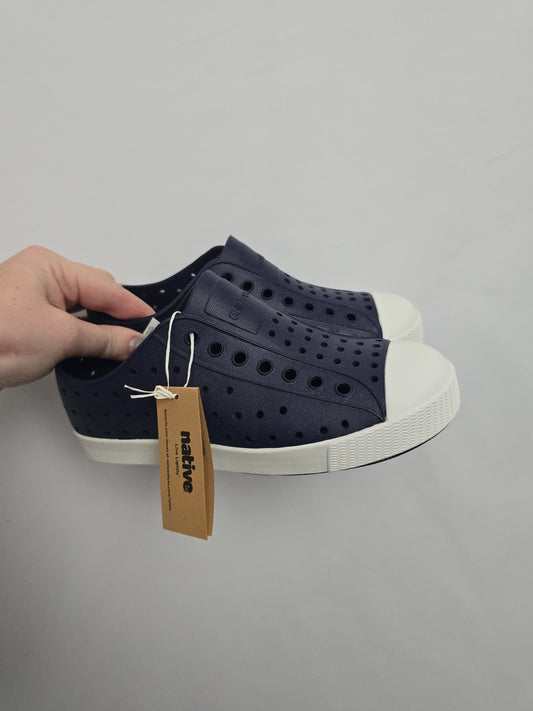 NEW Native Jefferson Blue • J1