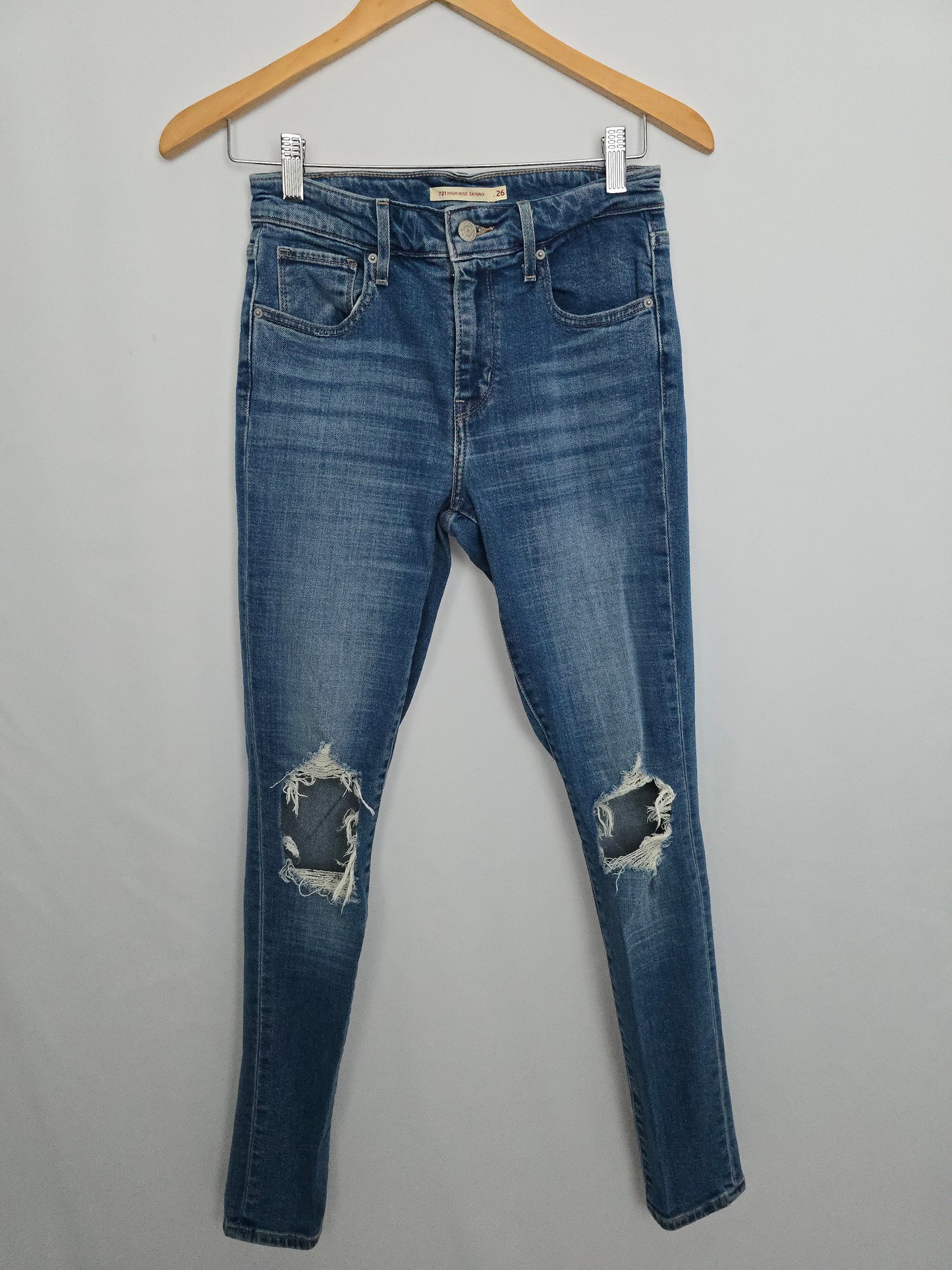 Levi's High Rise Blue Skinny Jeans • 26 Small
