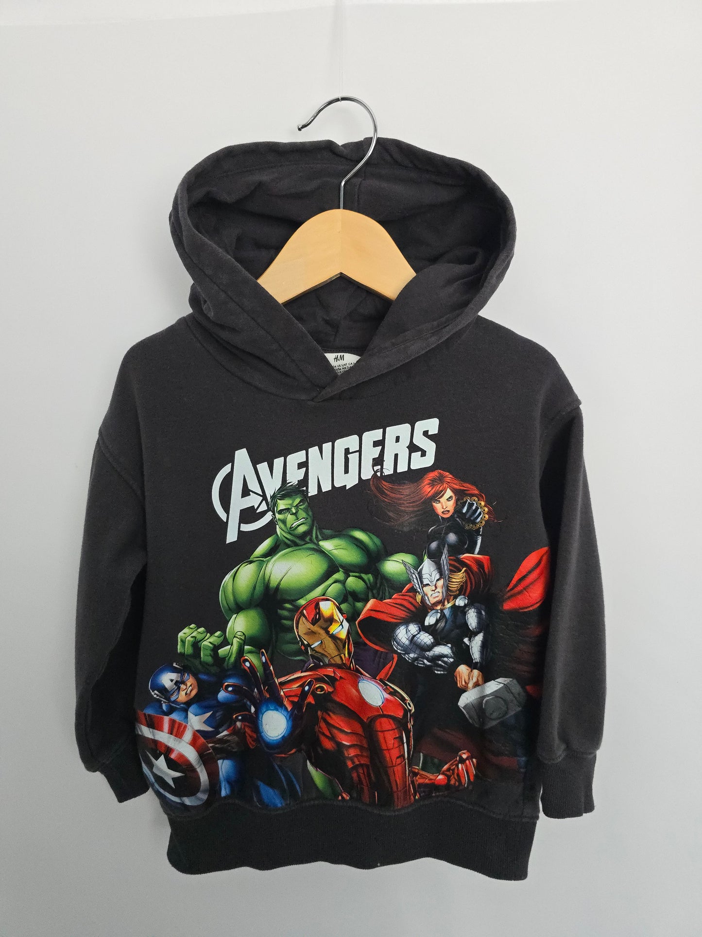 H&M Marvel Hoodie • 2-4 years