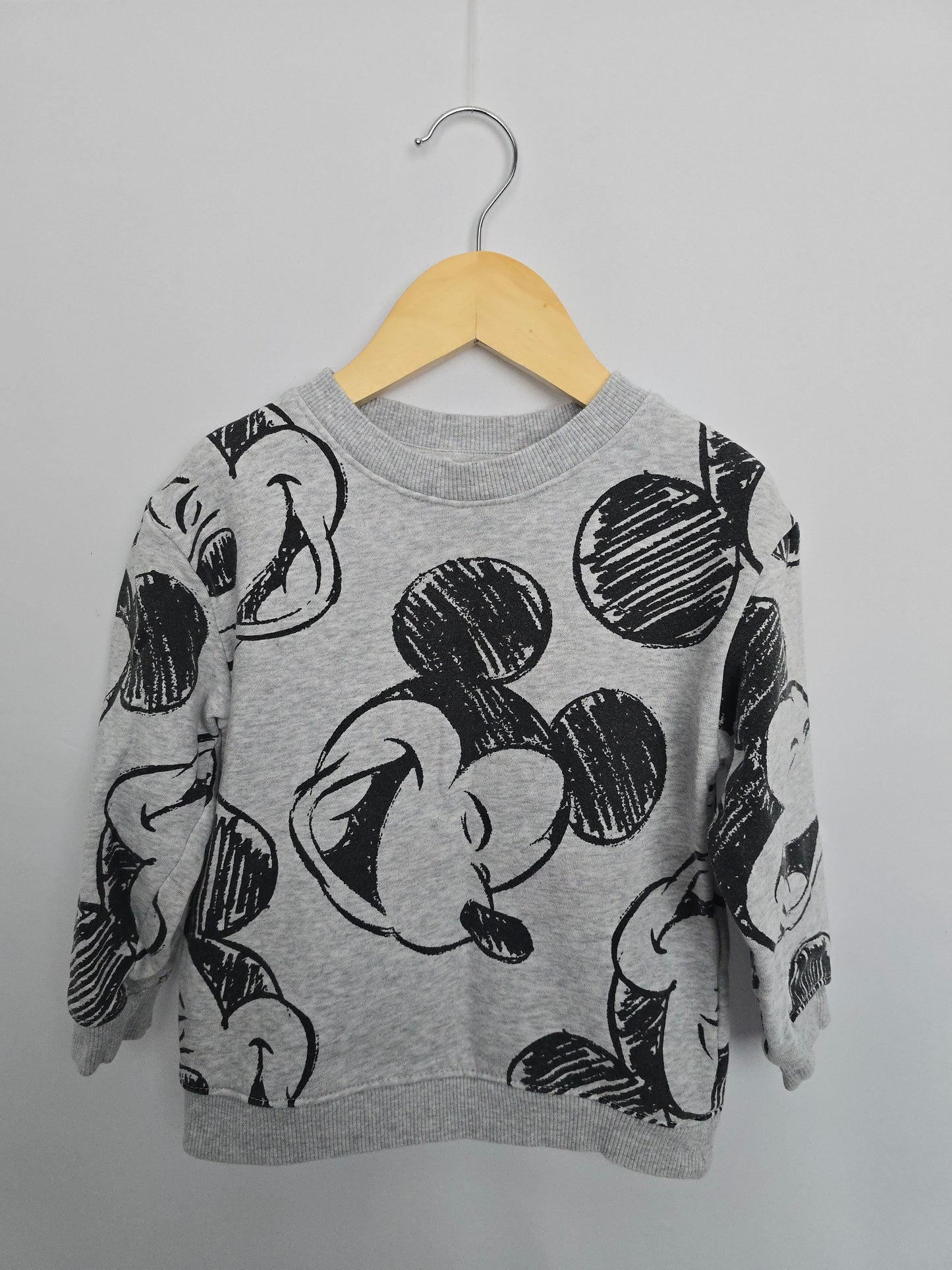 H&M Mickey Mouse Graphic Crew • 2-4 years