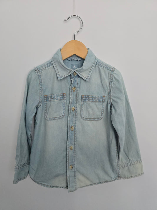 Baby Gap Light Wash Denim Button Up Shirt • 4 years
