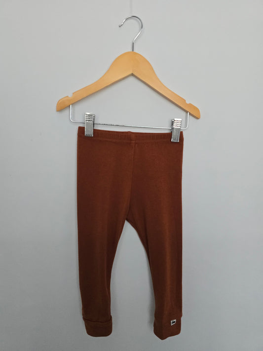 Little & Lively Brick Leggings *stains* • 12-18 months