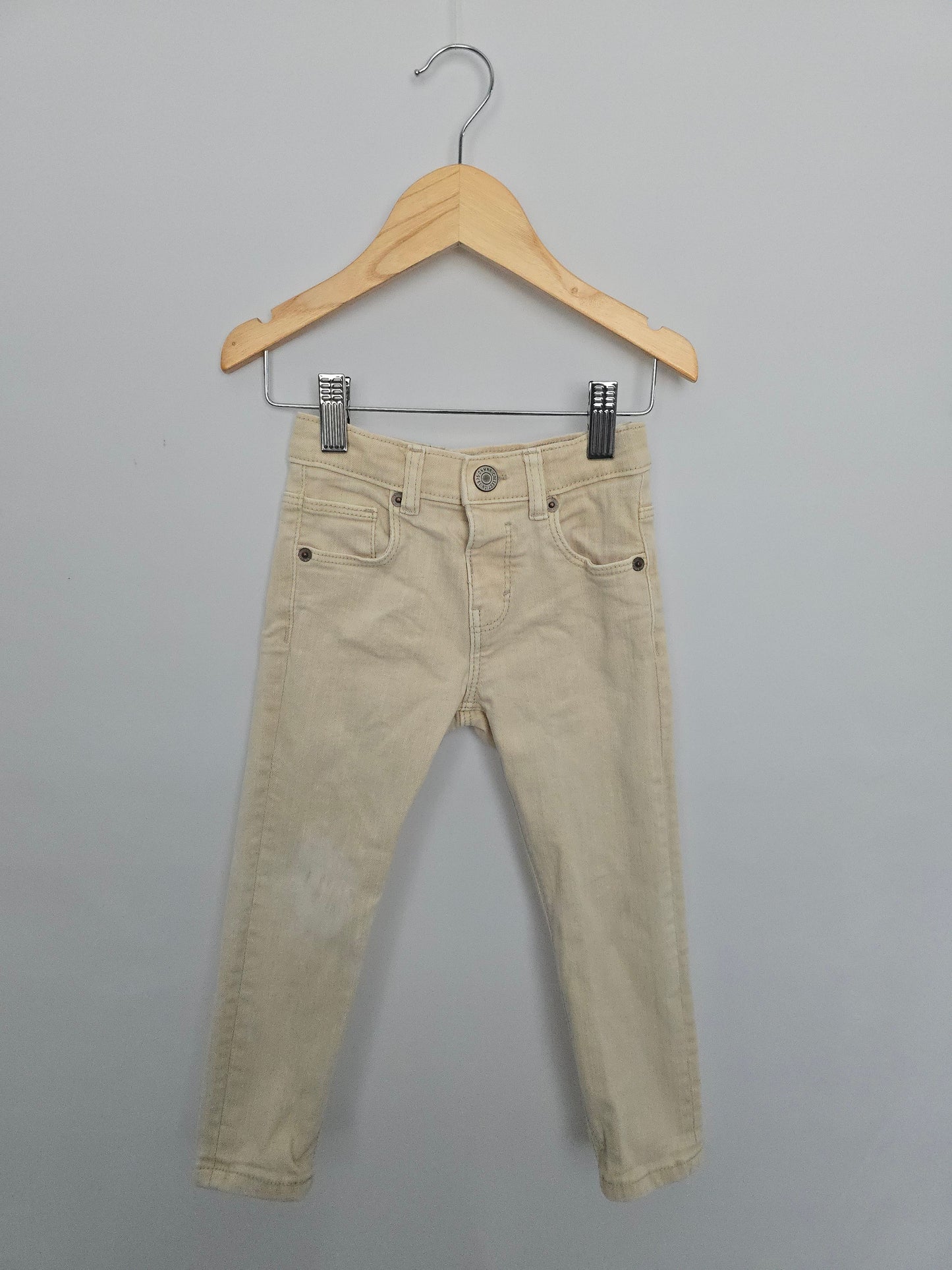 Zara Cream Slim Fit Jeans • 2-3 years