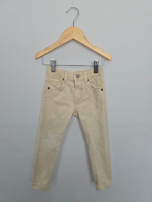Zara Cream Slim Fit Jeans • 2-3 years