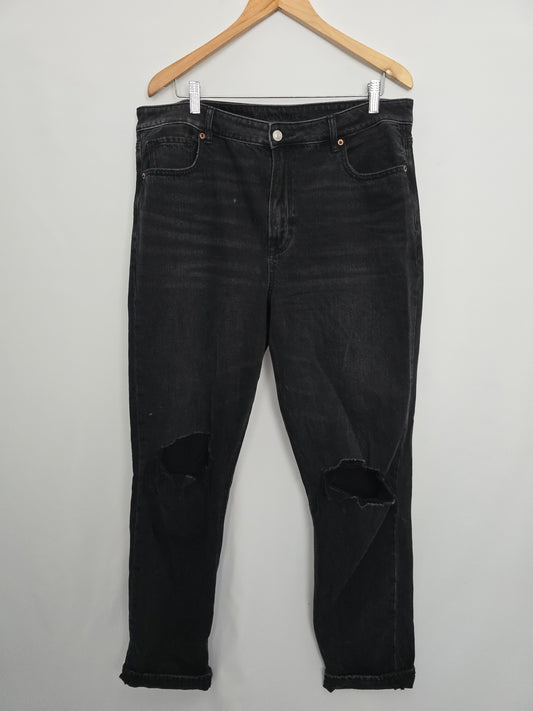 American Eagle Dark Grey Strigid Mom Jean • X-Large 14