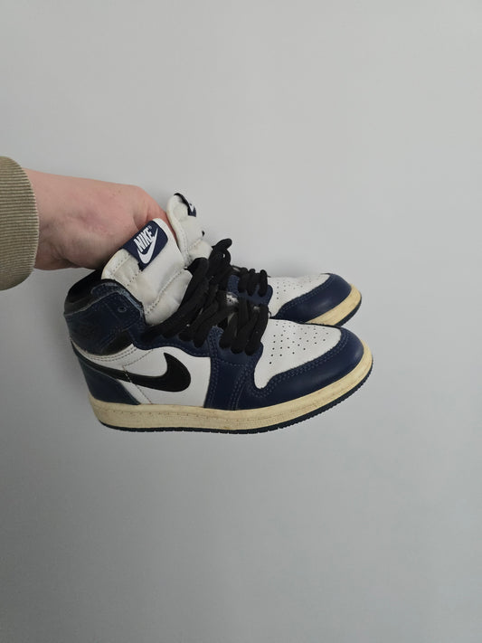 Nike Navy High Top Sneakers • 11C