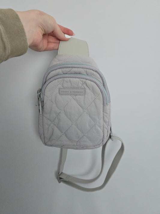 Poppy & Peonies Grey Quilted Roamer Bag
