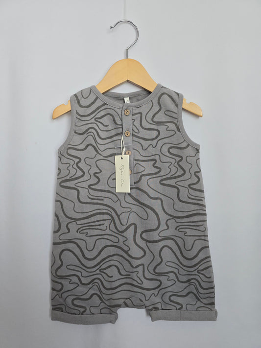 NEW Rylee + Cru Slate Marble Davis Romper • 18-24 months
