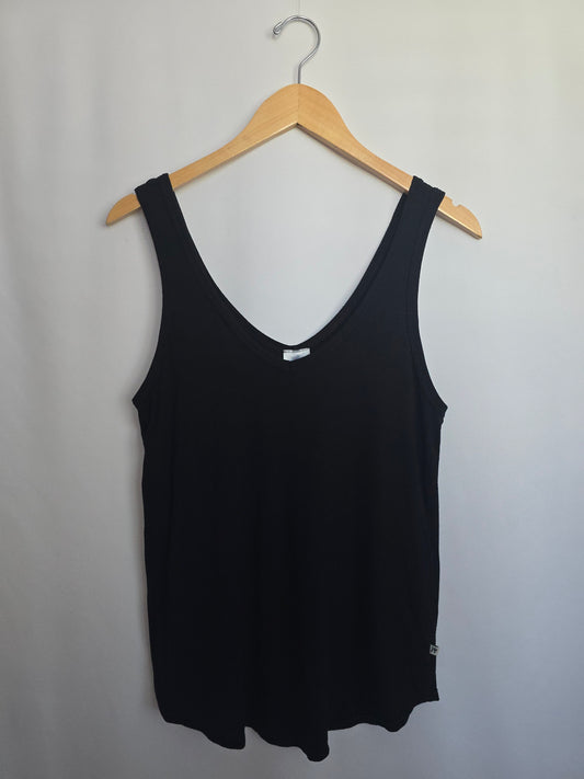 Jax & Lennon Black V Neck Tank • X-Small