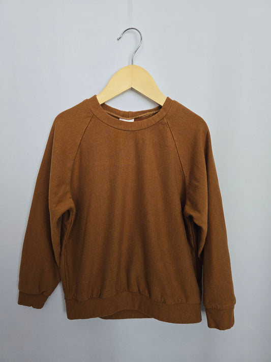 Blakes Bows Camel Crewneck • 4 years