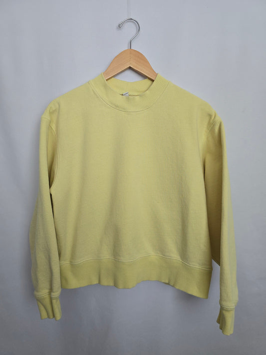 UniQlo Lemoncello Mockneck Crewneck • Small