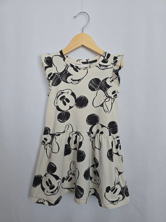 H&M x Disney Graphic Character Dress • 4-6 years