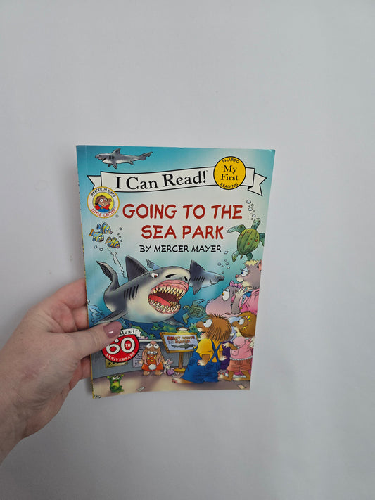 Going To The Sea Park - I Can Read • Softcover Book