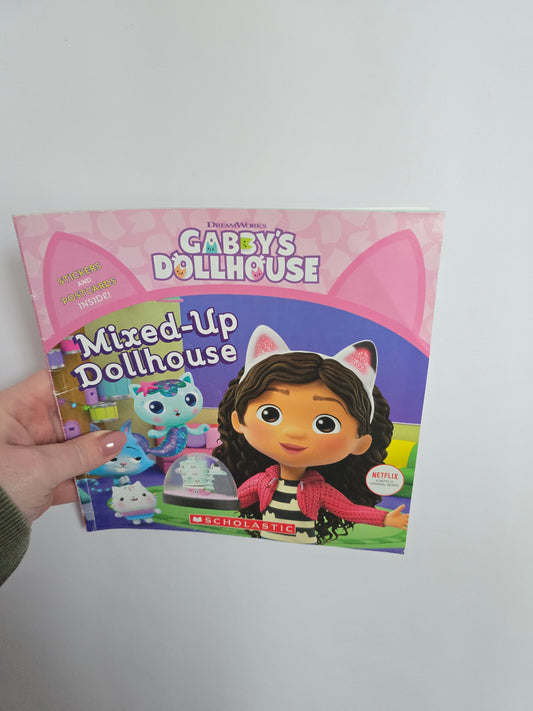 Gabby's Dollhouse  Mixed-Up Dollhouse • Softcover Book