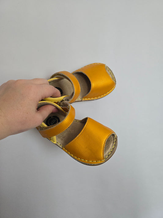 Livie & Luca Golddust Leather Sandals • 8C
