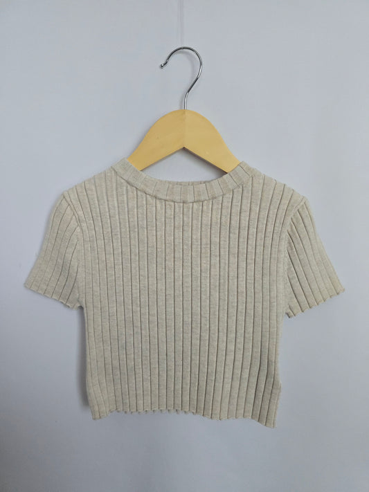 H&M Ribbed Oat Stetch Cropped Top • 8-9 years