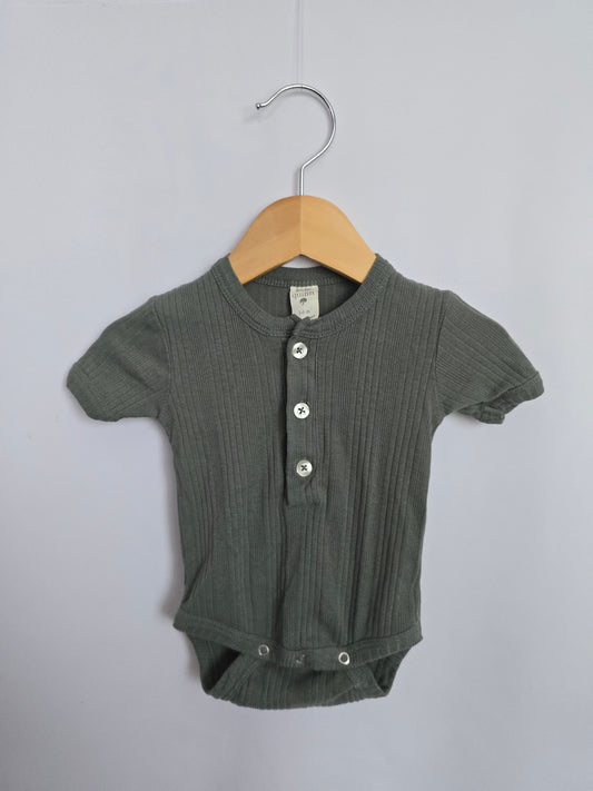 Kate Quinn Sage Ribbed Onesie • 3-6 months