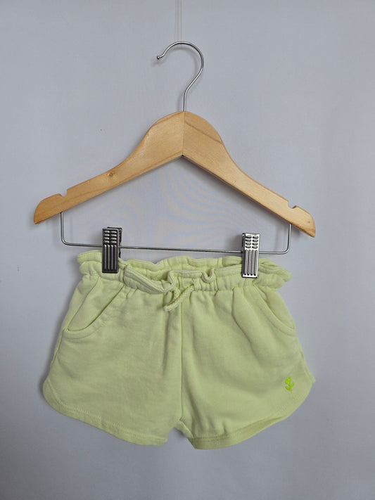 Zara Lime Shorties • 18 months