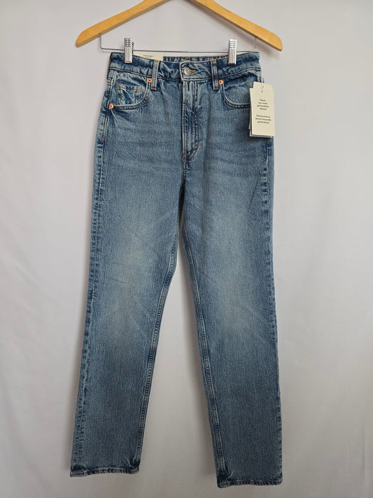 NEW H&M Slim Straight Medium Wash Denim • X-Small 2