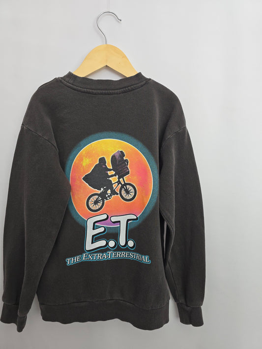 H&M E.T. Crewneck • 6-8 years