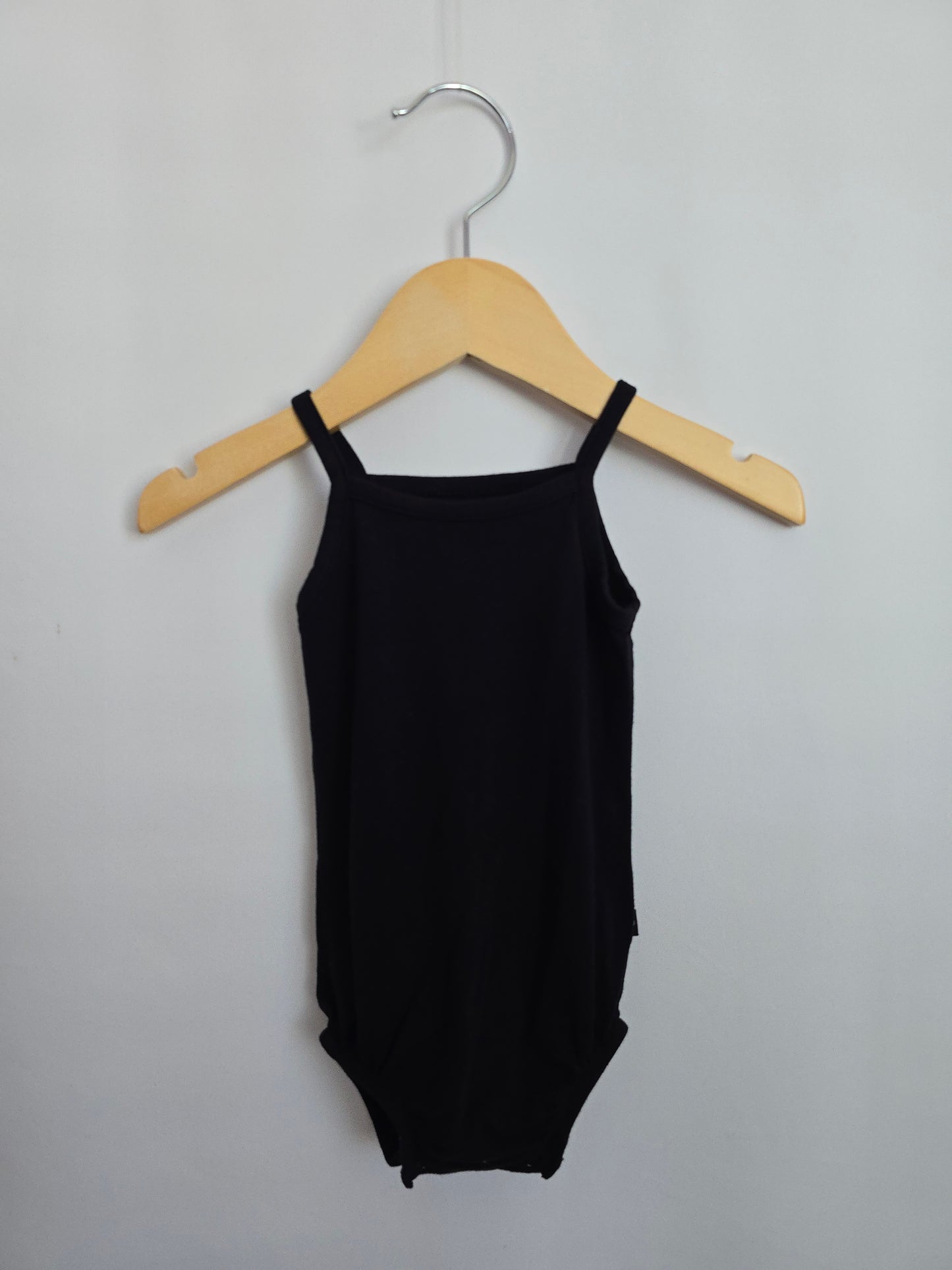 Kyte Black Tank Bodysuit • 0-3 months