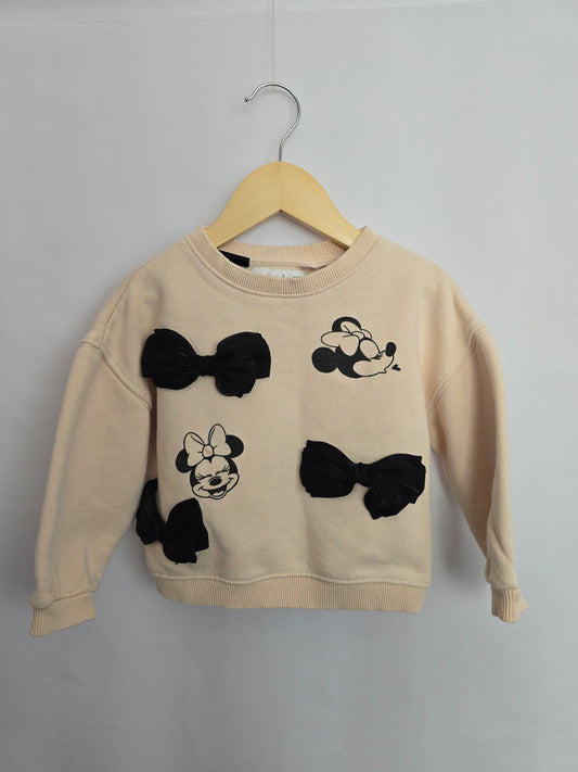 Zara x Disney Cream Minnie Crewneck • 5 years