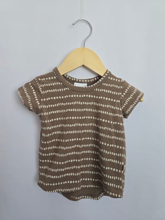 Jax & Lennon Dotted Line Basic Tee • 0-6 months