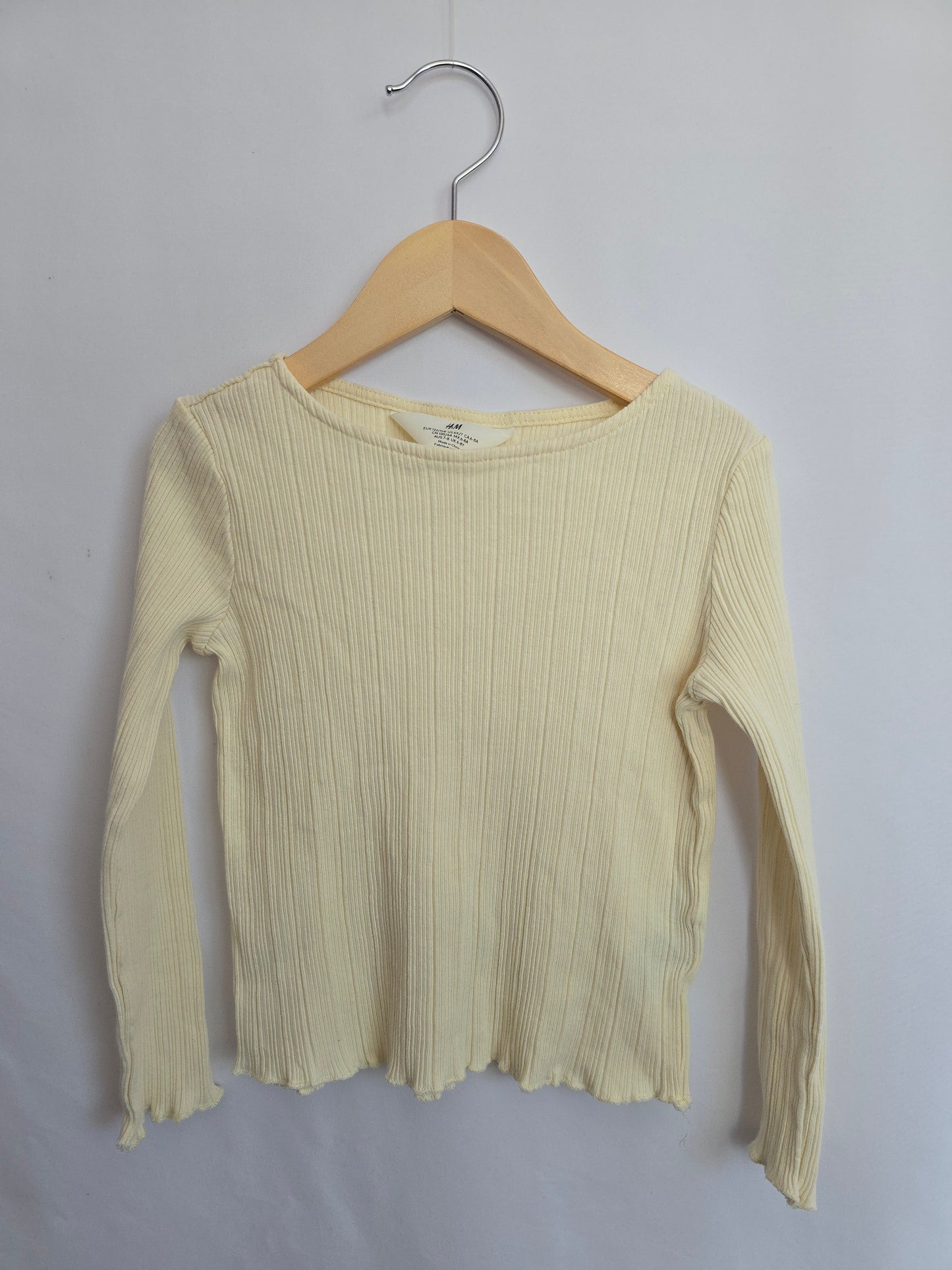 H&M Butter Ribbed Lettuce Hem Long Sleeve Shirt • 6-8 years