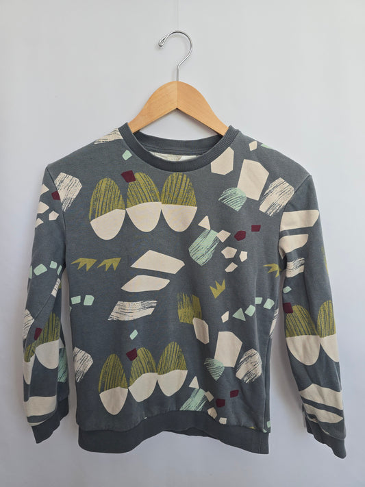 H&M Abstract Shapes Crewneck (2) • 8-10 years