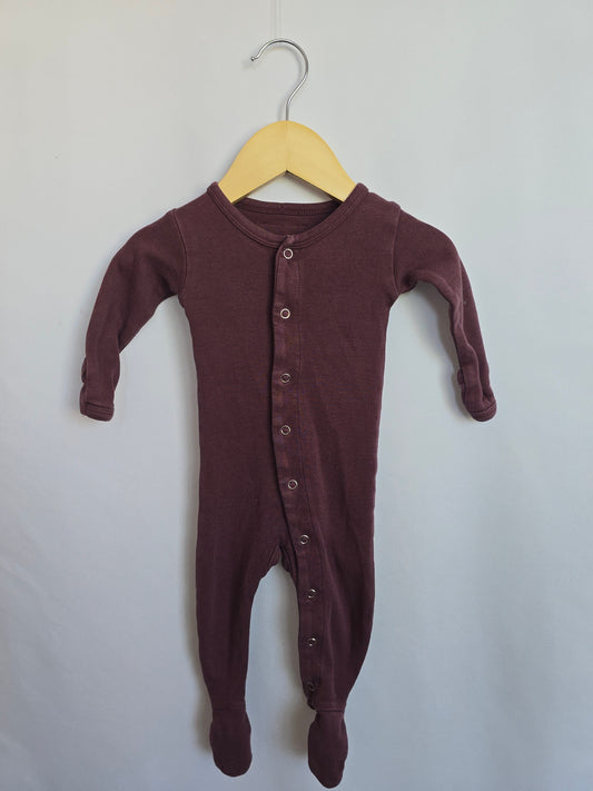 L'oved Baby Plum Snap Footie • 3-6 months