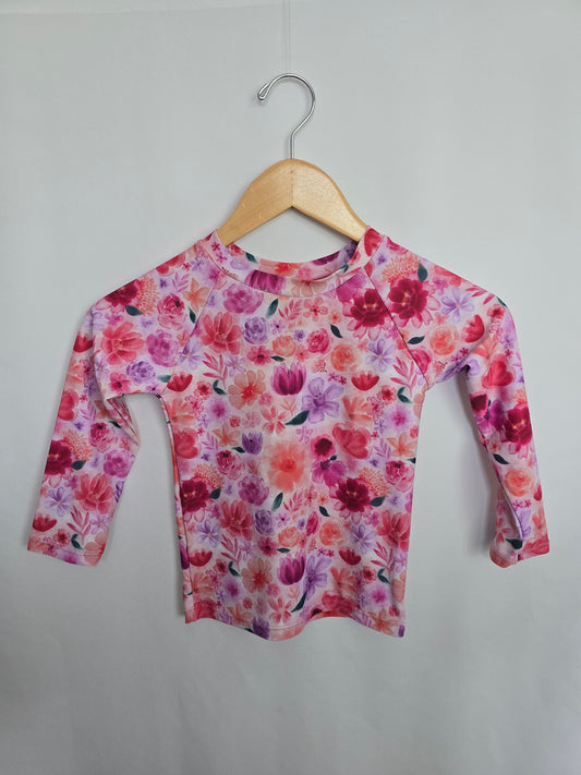 Current Tyed Floral Rashguard • 4-5 years
