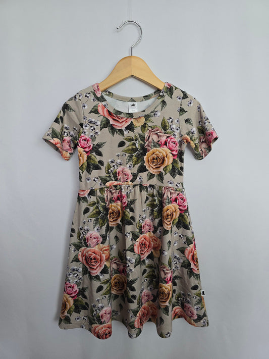 Little & Lively Rustic Floral Twirl Dress (2) • 3-4 years