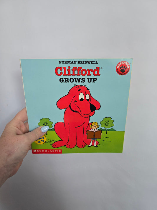 Clifford Grows Up • Softcover Book