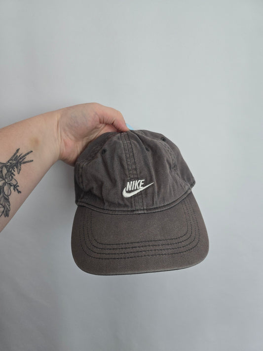Nike Snapback Hat • 4-7 years