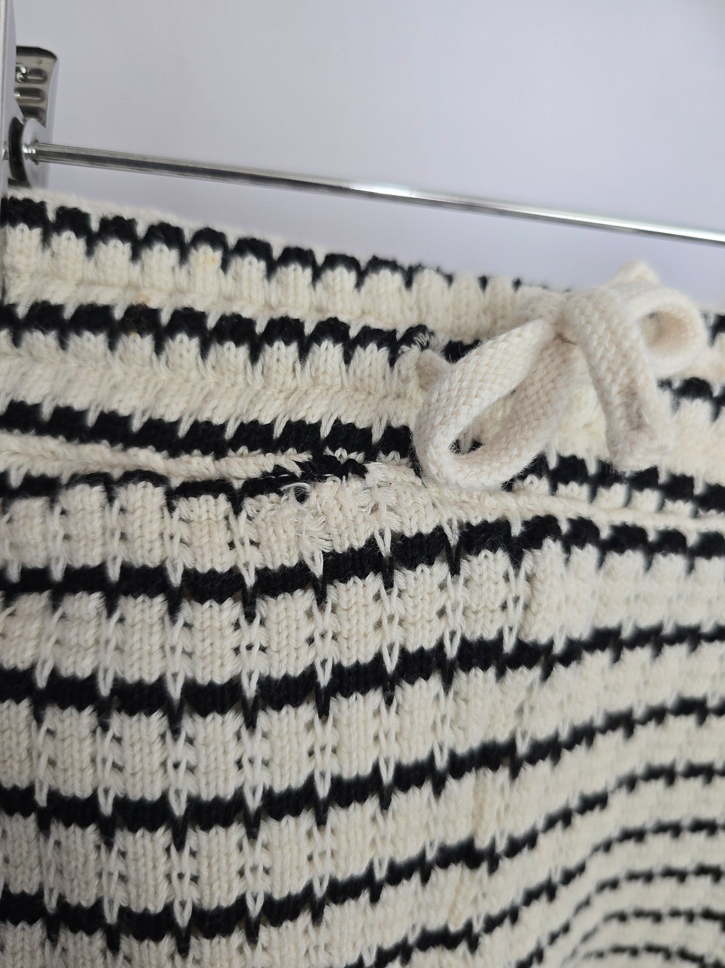 H&M Knit Shirt & Shorts Set *flaw* • 4-5 years