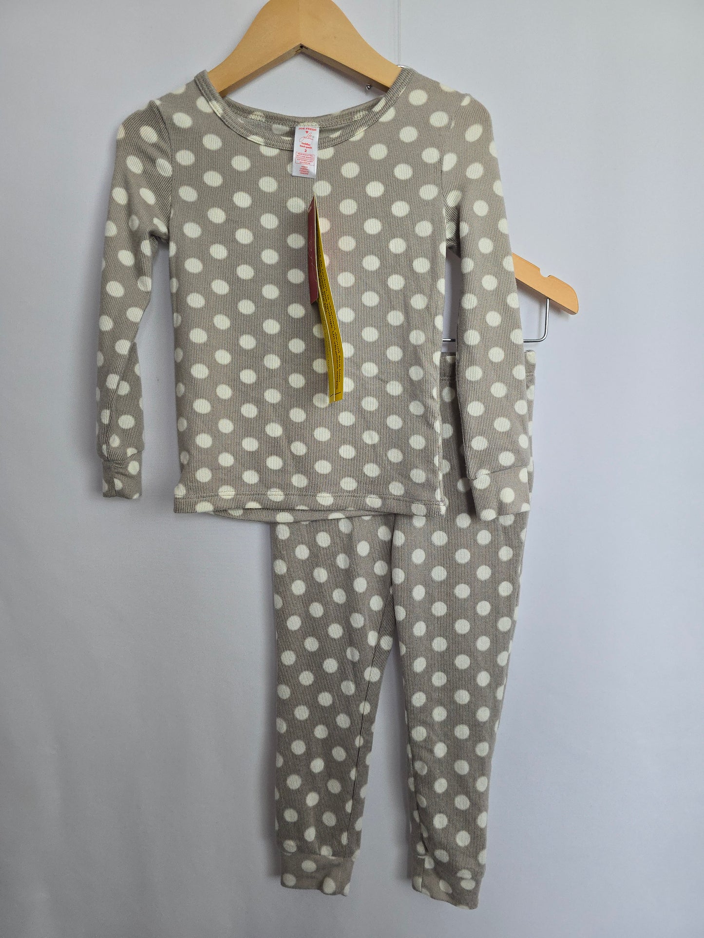 NEW Joe Fresh x Jillian Soft Polkadot Pajama Set • 2 years