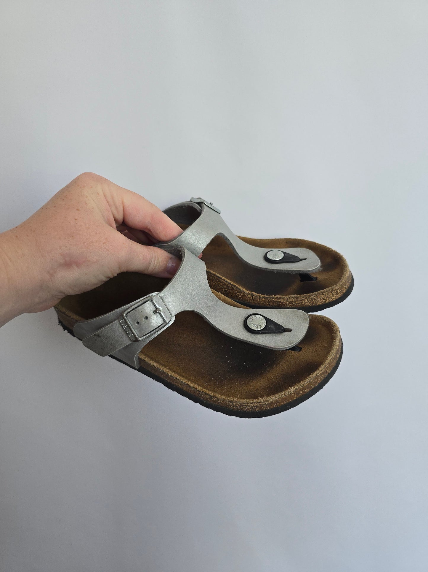 Birkenstock Gizeh Sandals • 12C