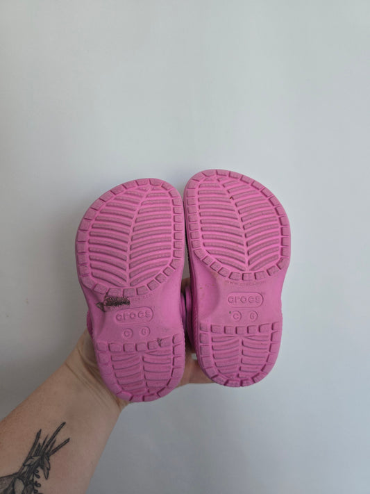 Crocs Pink Stitch • 6C