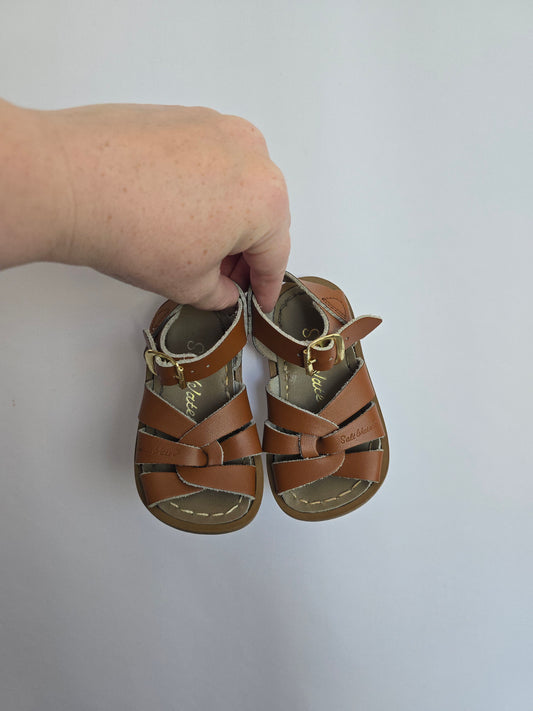 Salt Water Sandal Brown • 4C