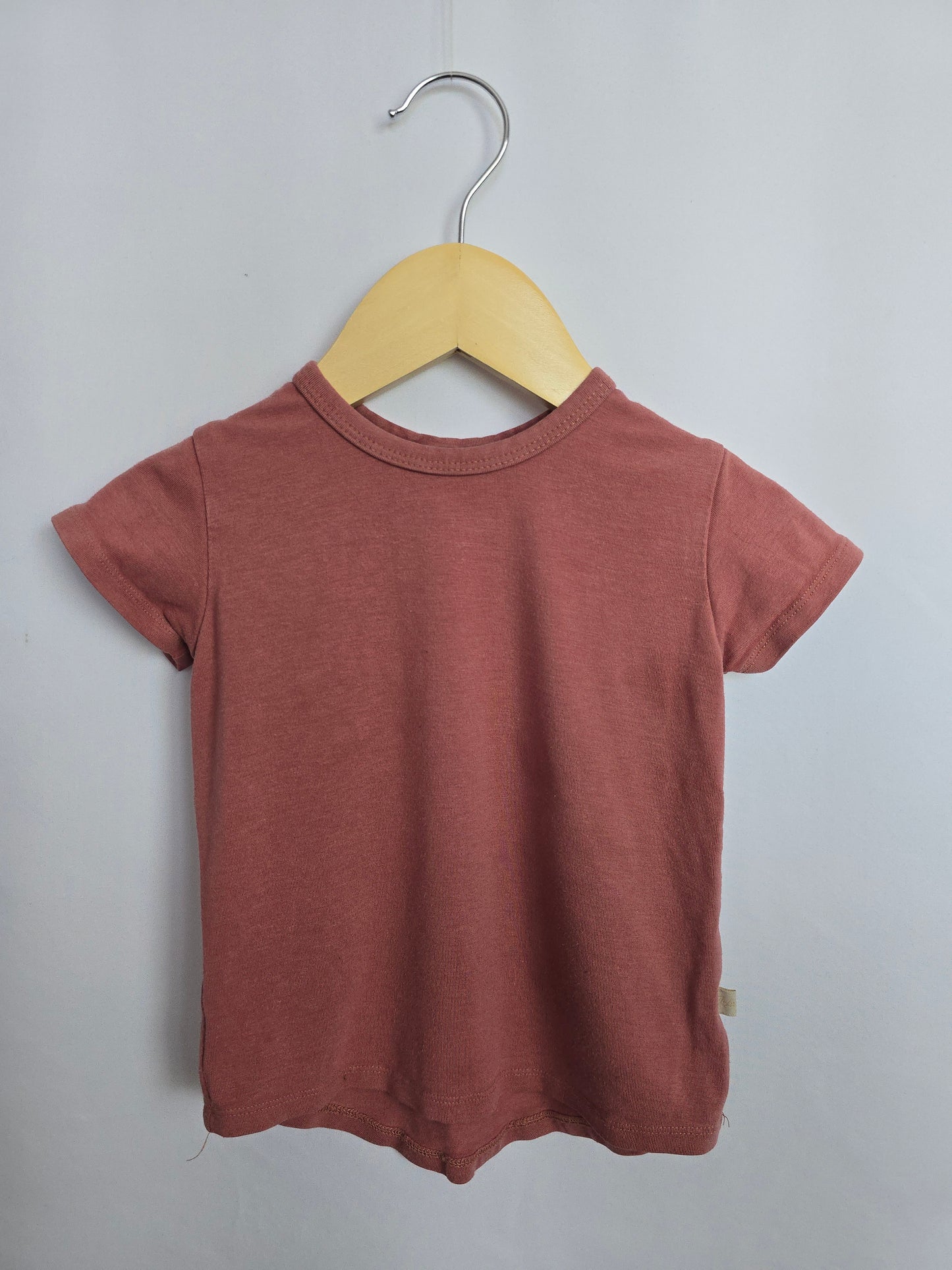 PLAY Jax & Lennon Guava Basic Tee • 6-12 months