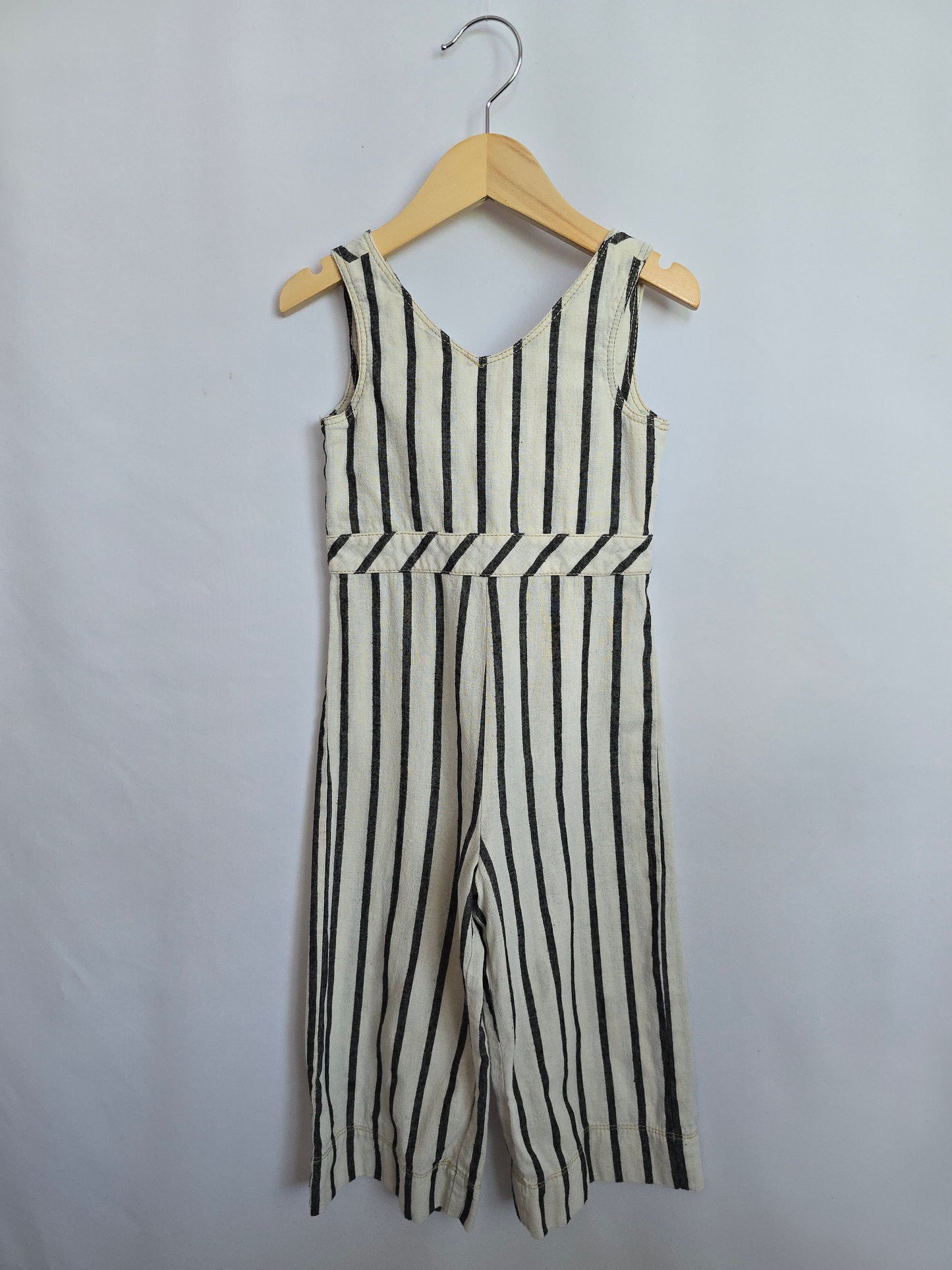 Zara Pinstripe Fancy Jumper • 5 years