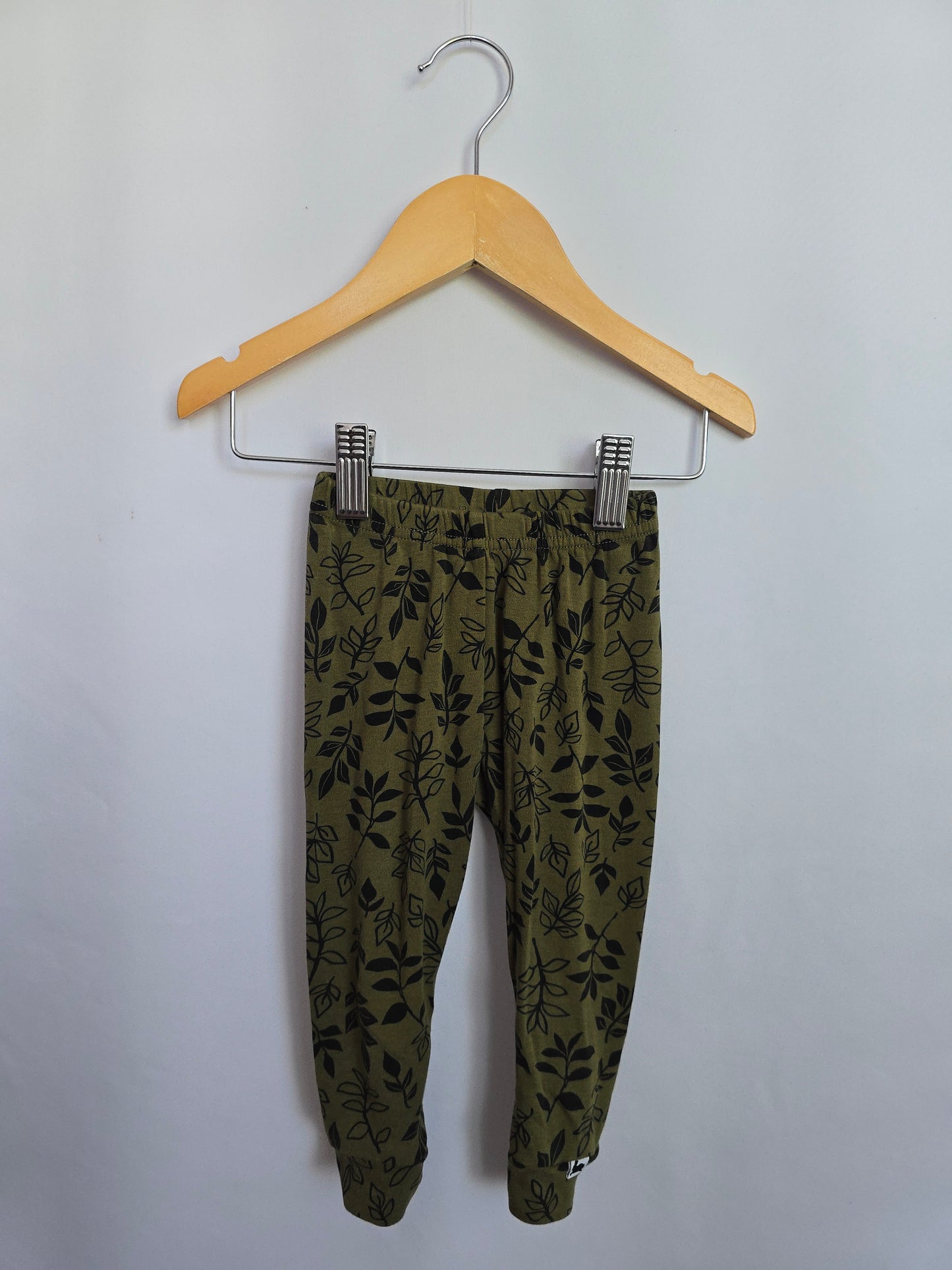 Little & Lively Ferns Leggings • 9-12 months