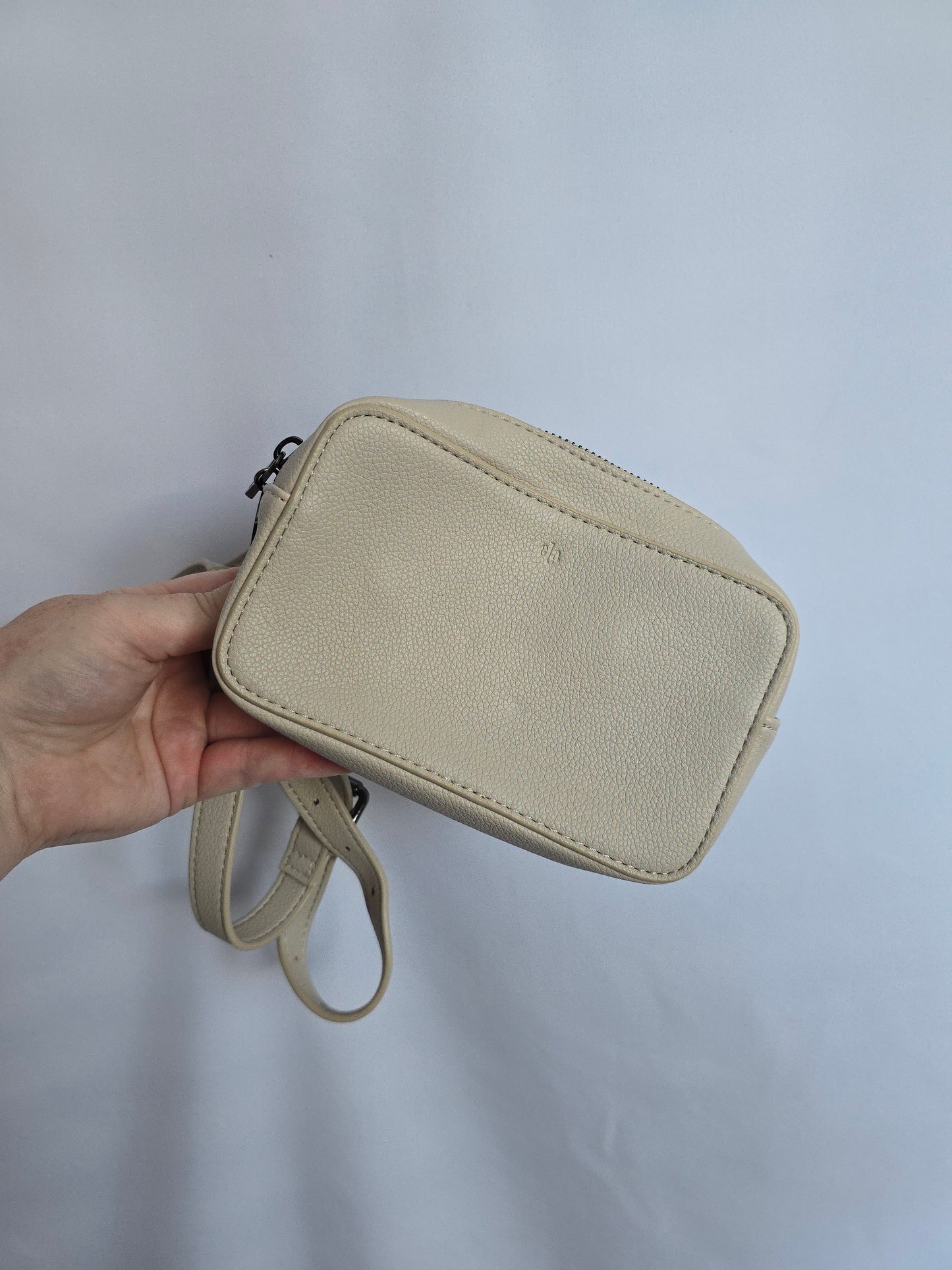 Ela x Jilly Box Dove Micro Belt Bag