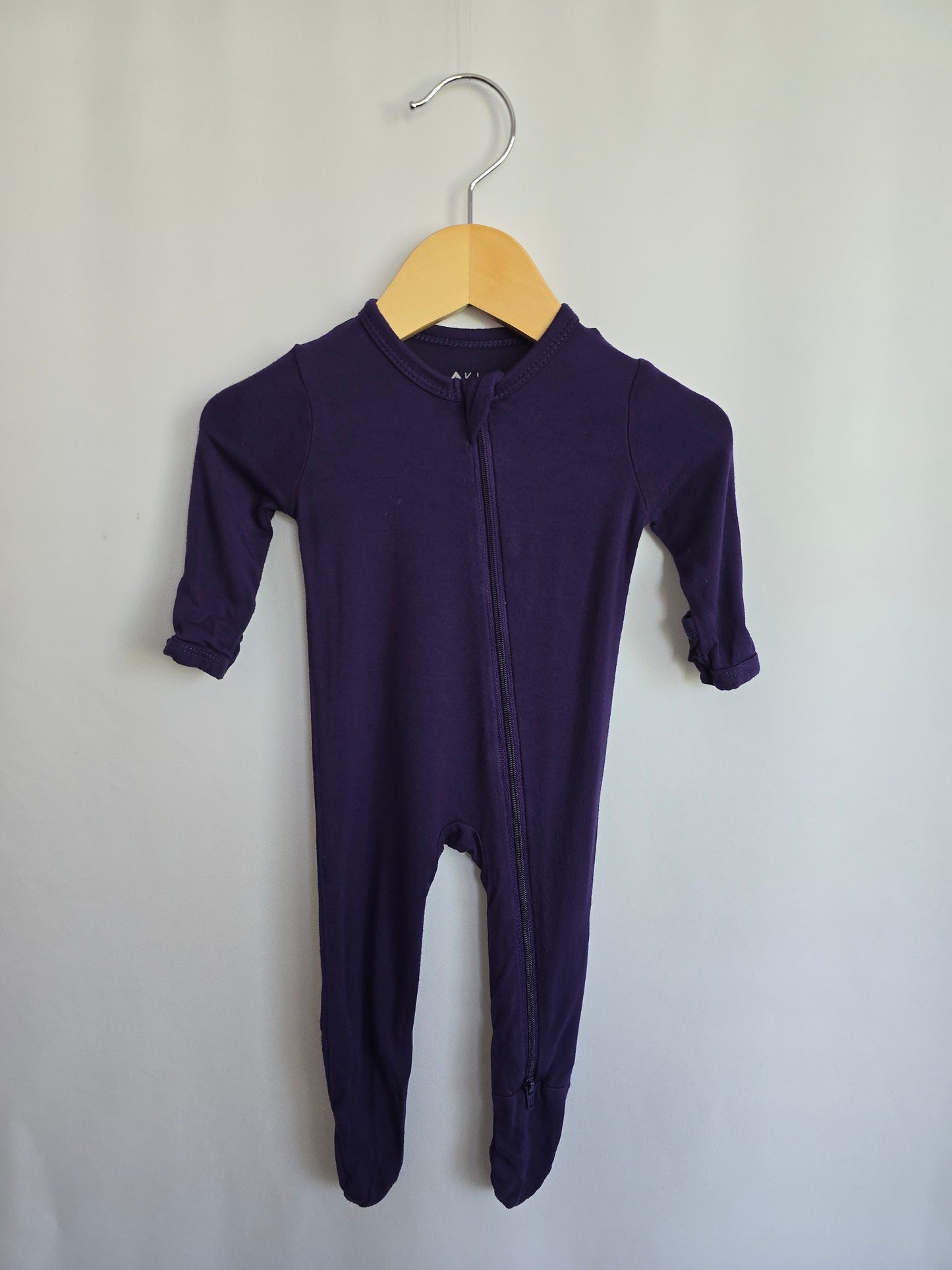Kyte Eggplant Zip Footie • 0-3 months