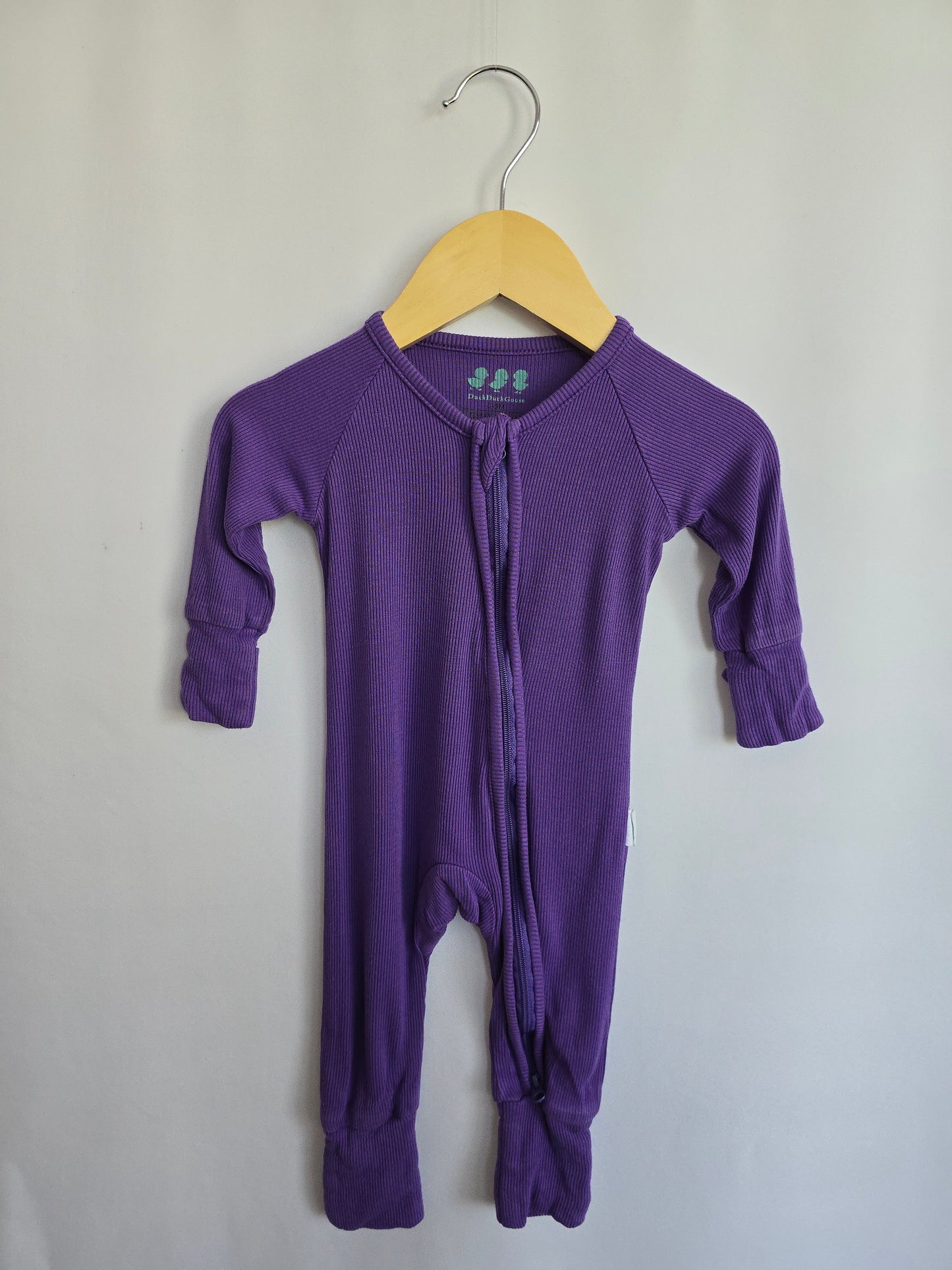 Duck Duck Goose Purple Ribbed Zip Footie • 0-3 months