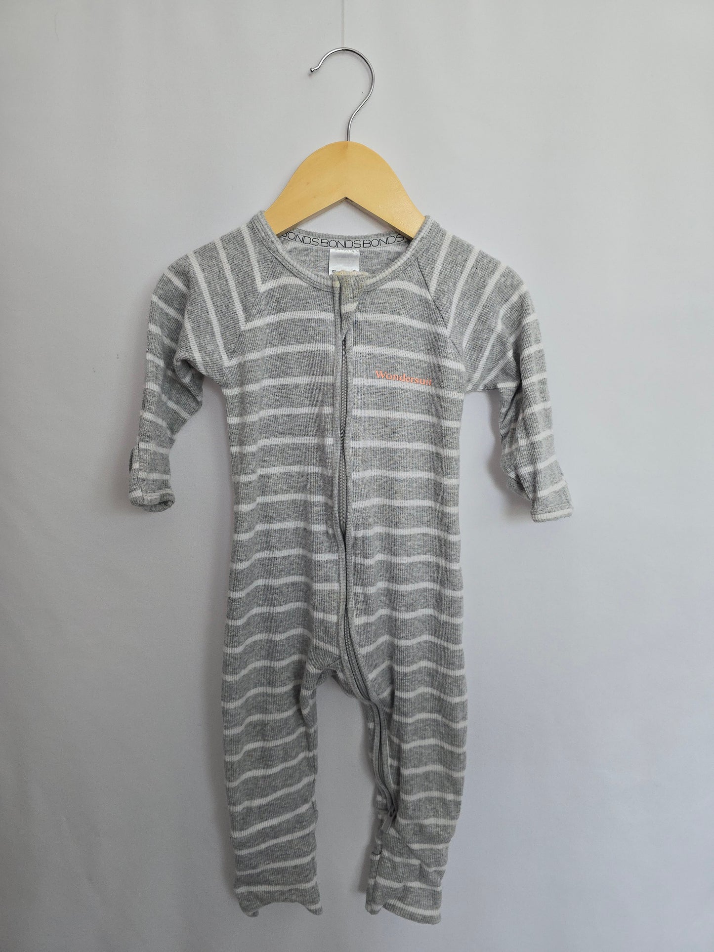 PLAY Bonds Wondersuit Grey Stripe Ribbed • 6-12 months