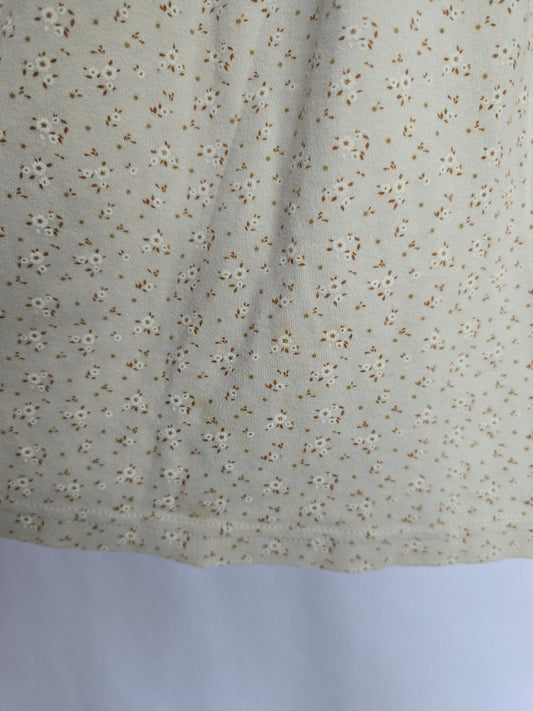 Jamie Kay Light Grey Mini Floral Dress • 4 years