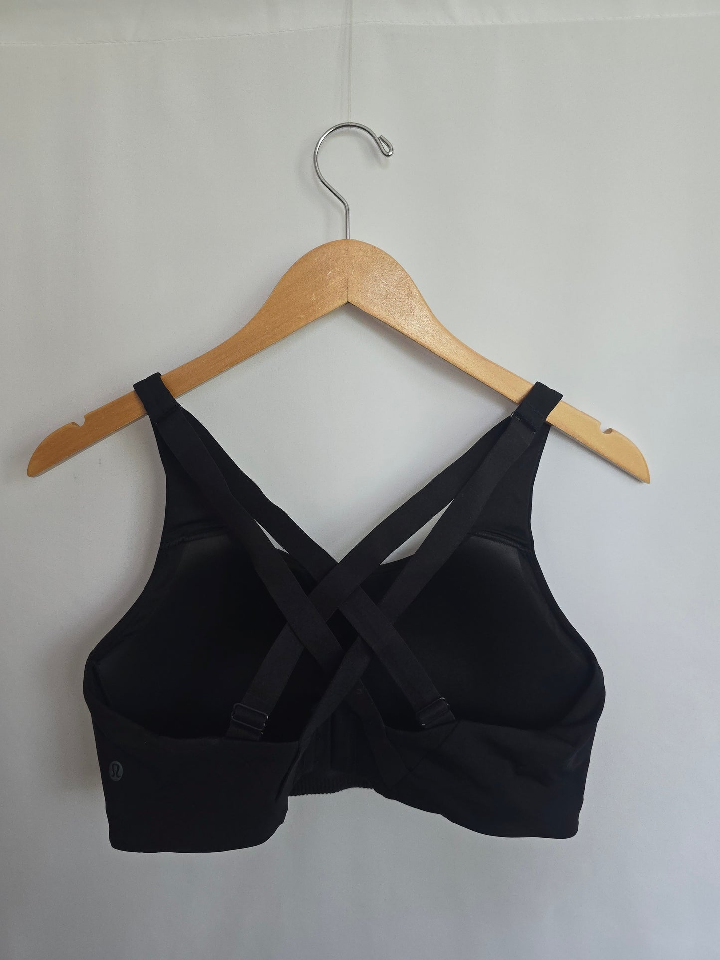 Lululemon Black Energy Bra High Support • 38C