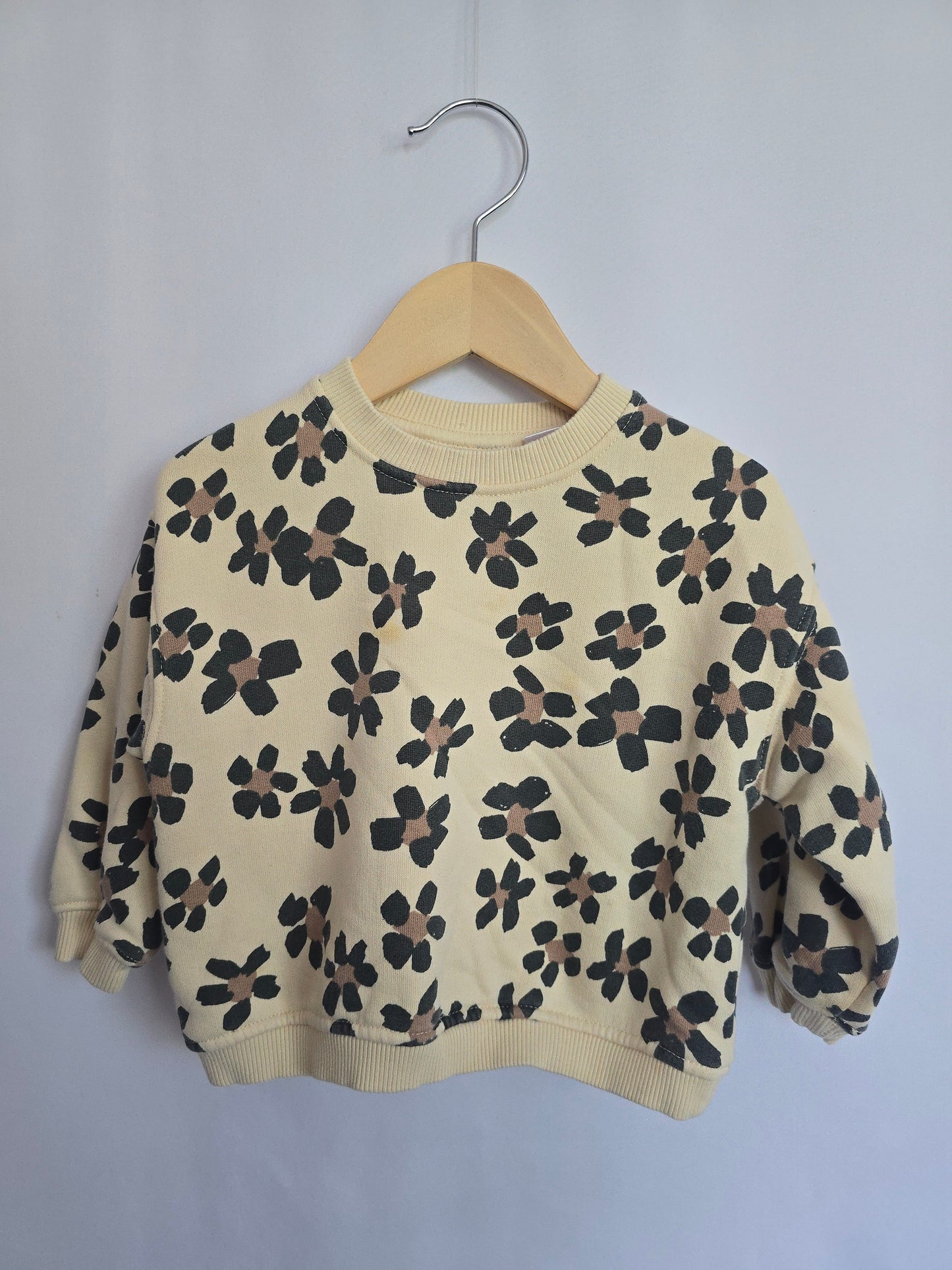 PLAY Zara Cream Floral Crewneck • 18 months