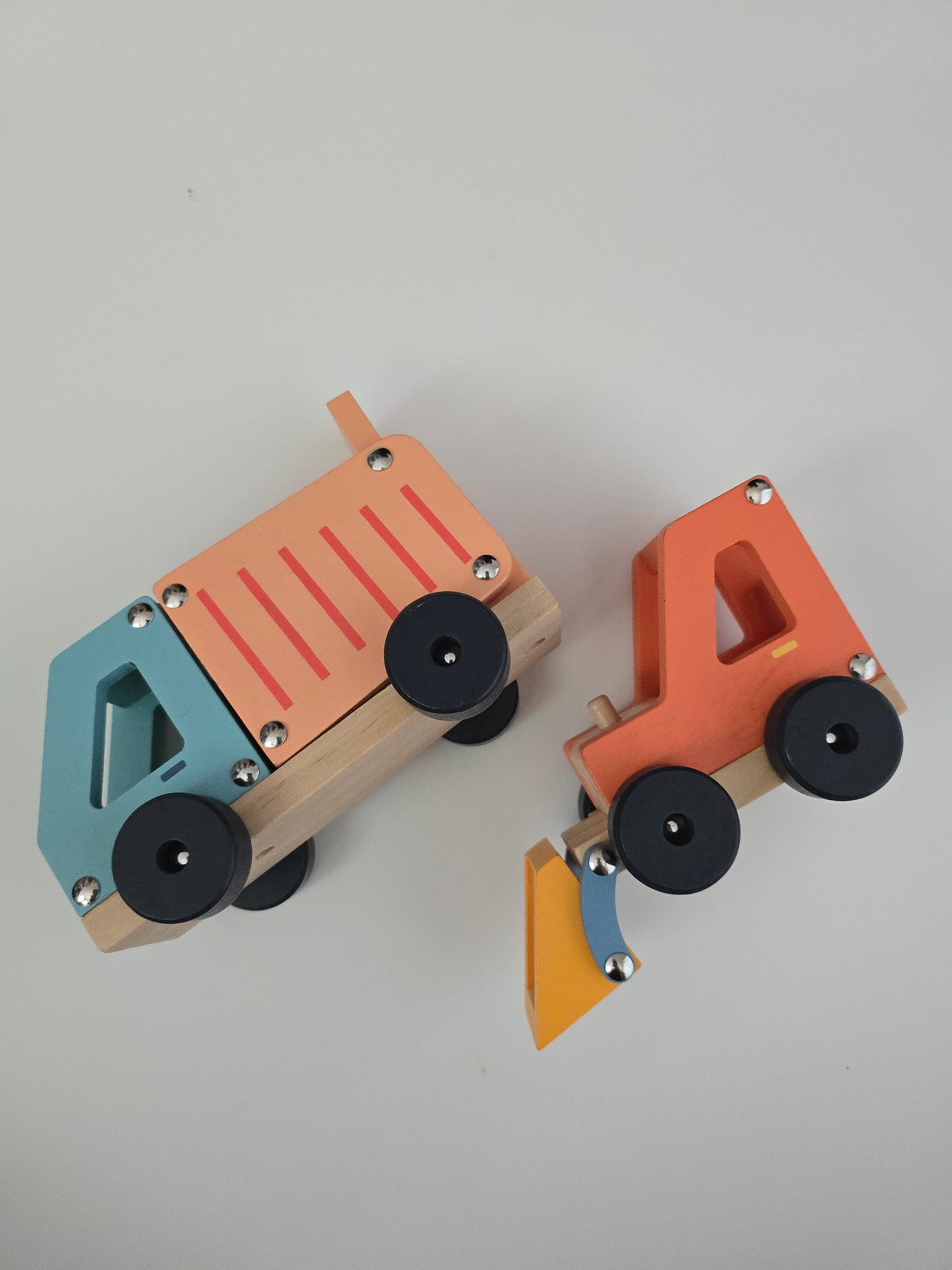 Wooden Construction Vehicle 2 Pack